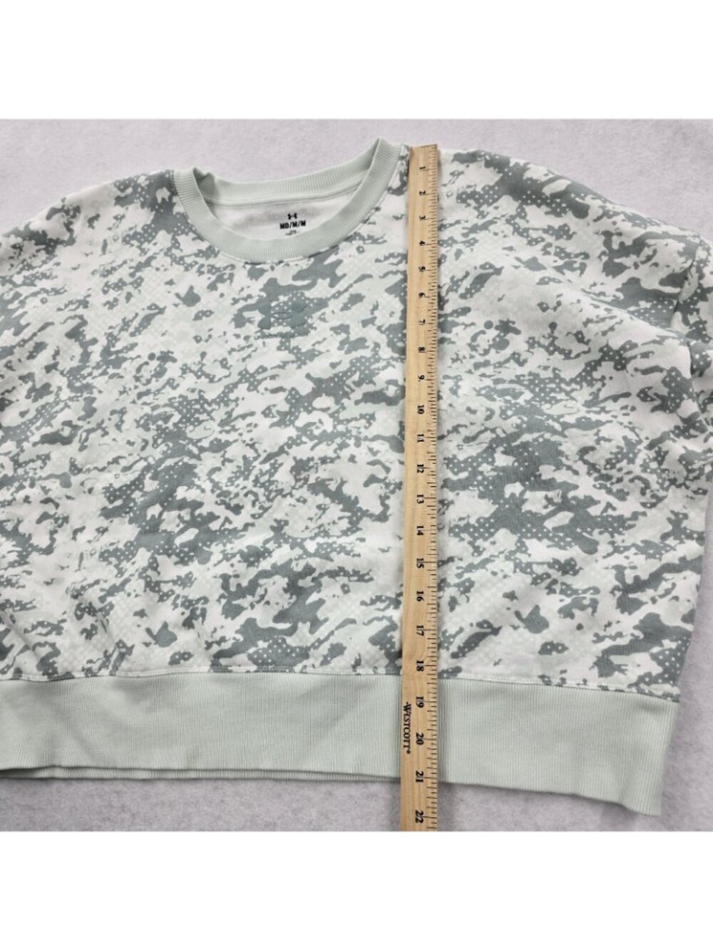 Under Armour Womens UA Rival Fleece Camo Crew Opal Green Size M Boxy Slouchy - Picture 6 of 8
